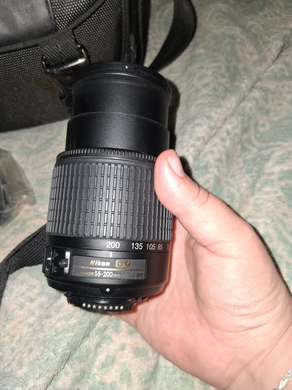 Nikon 55-200mm DX Zoom Lens - Black And Accessories